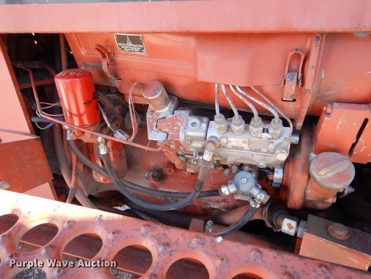 image for item IE9566 1999 Ditch Witch 7610  trencher