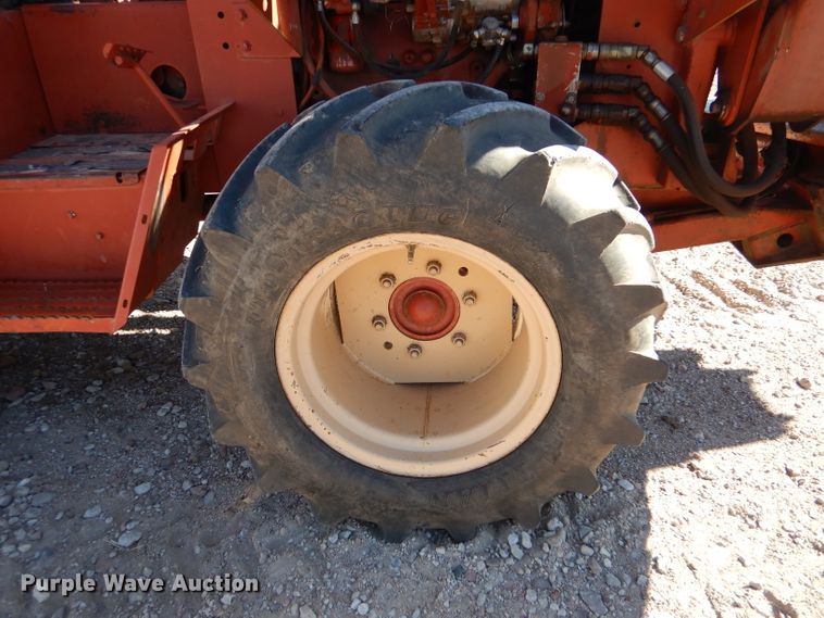 image for item IE9566 1999 Ditch Witch 7610  trencher