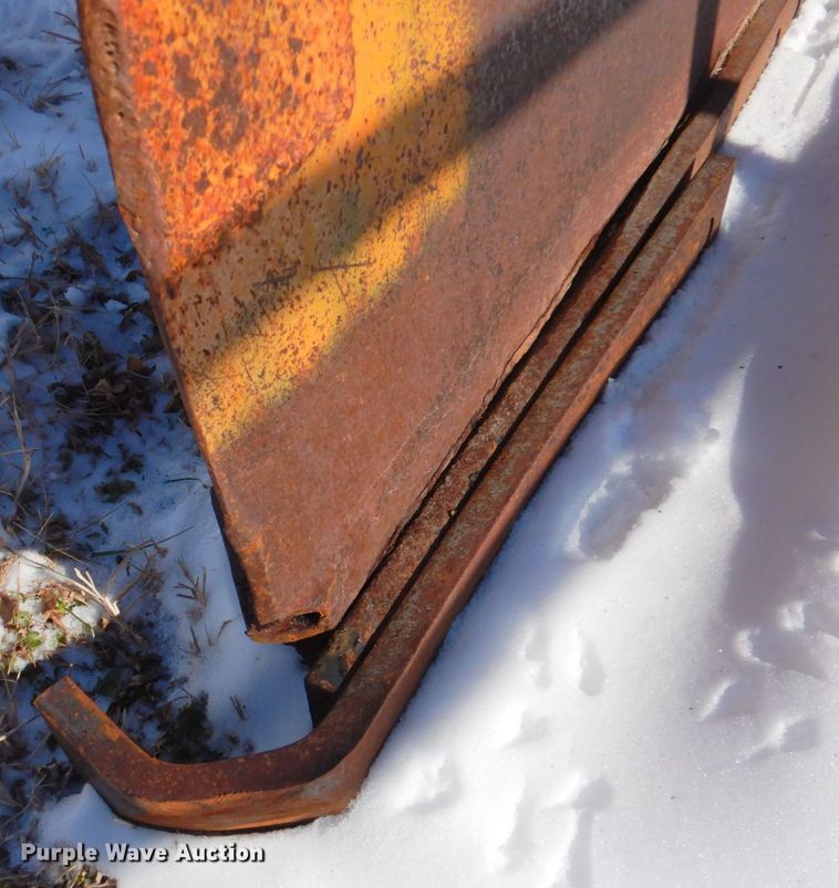 image for item IH9150 120" W snow plow