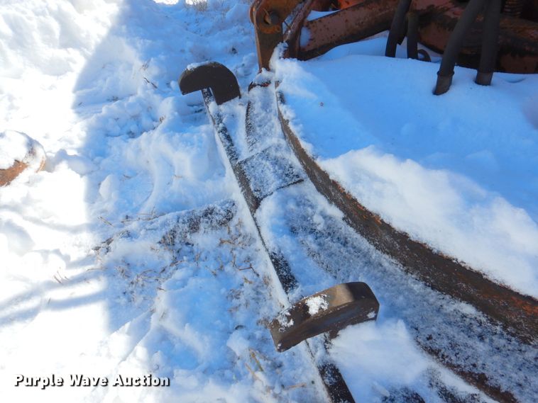 image for item IH9150 120" W snow plow