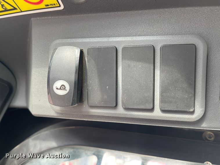 image for item IJ9632 2012 Caterpillar 289C2  tracked skid steer loader