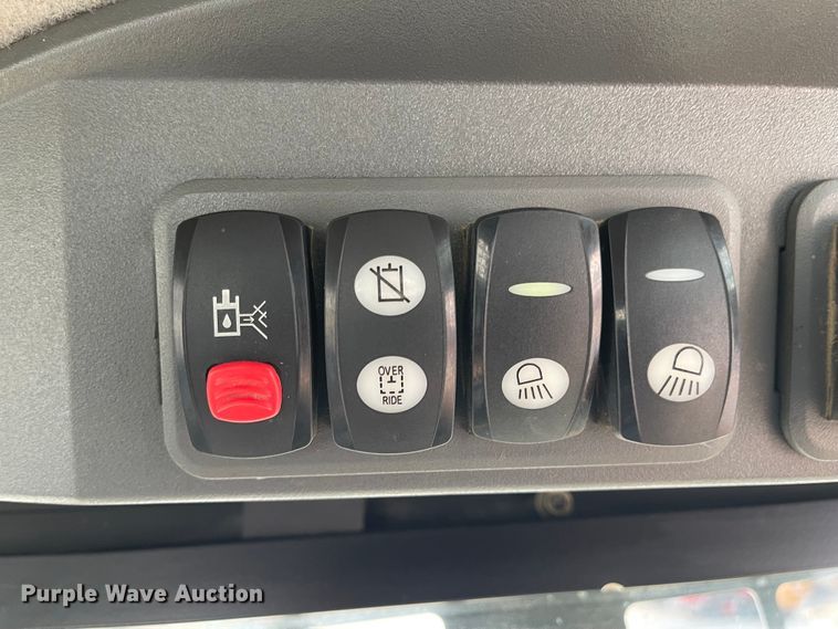 image for item IJ9632 2012 Caterpillar 289C2  tracked skid steer loader