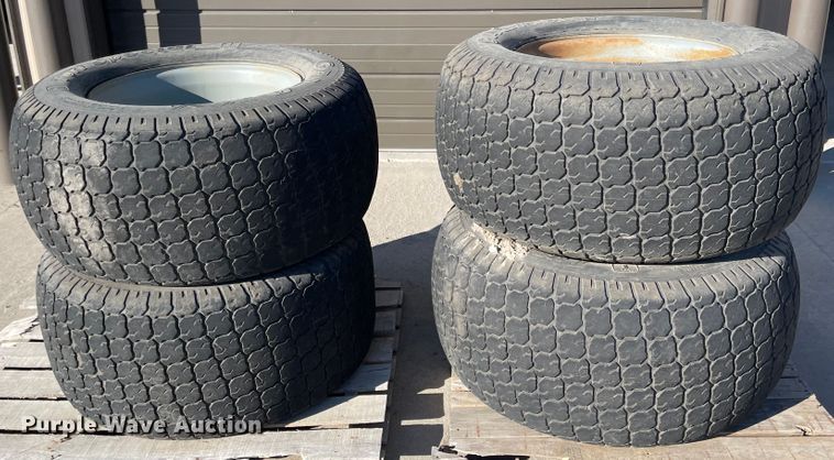 image for item IJ9640 (4) 41/18LLx22.5 tires and wheels