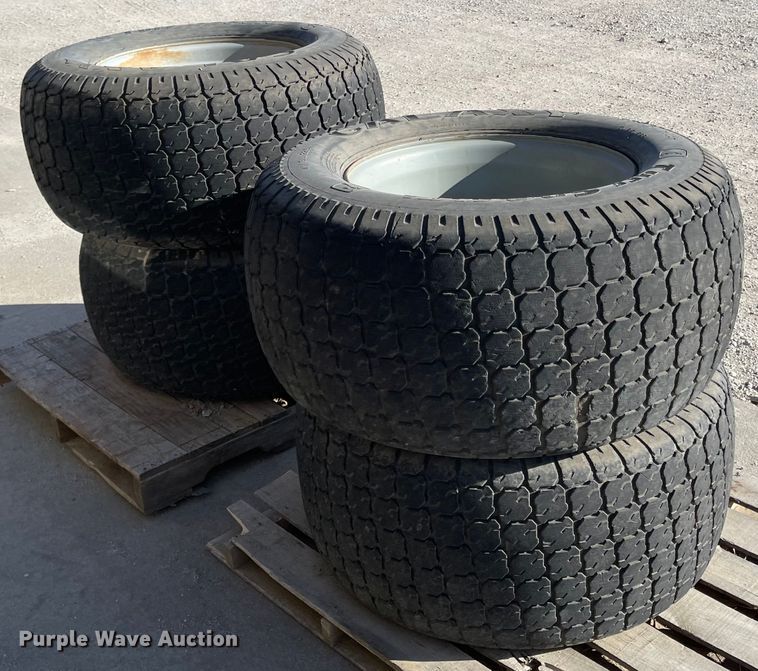 image for item IJ9640 (4) 41/18LLx22.5 tires and wheels