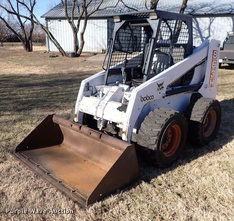 image for item IN9049 1997 Bobcat 863H  skid steer loader