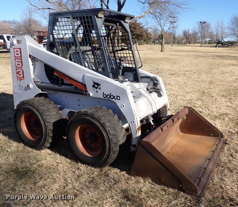 image for item IN9049 1997 Bobcat 863H  skid steer loader