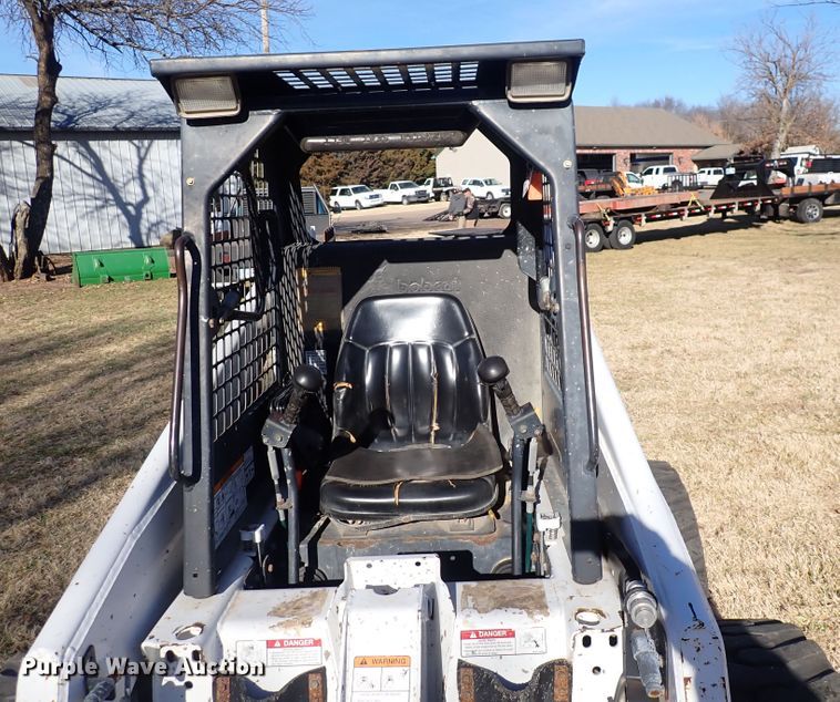 image for item IN9049 1997 Bobcat 863H  skid steer loader