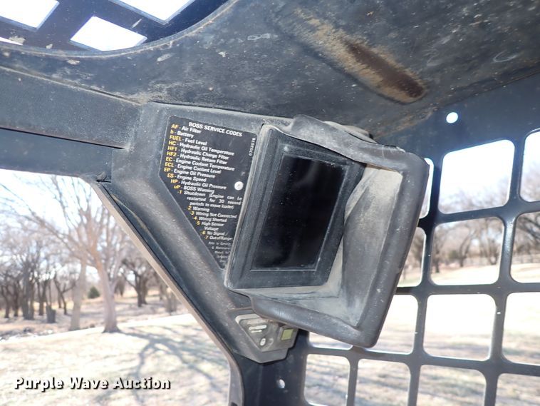 image for item IN9049 1997 Bobcat 863H  skid steer loader