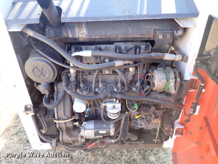 image for item IN9049 1997 Bobcat 863H  skid steer loader