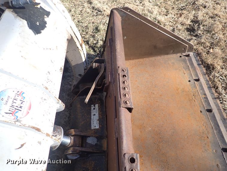 image for item IN9049 1997 Bobcat 863H  skid steer loader
