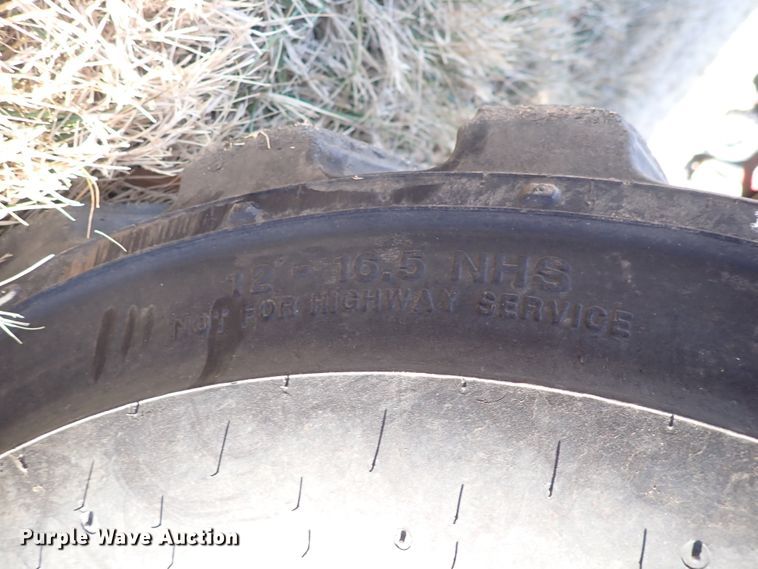 image for item IN9049 1997 Bobcat 863H  skid steer loader