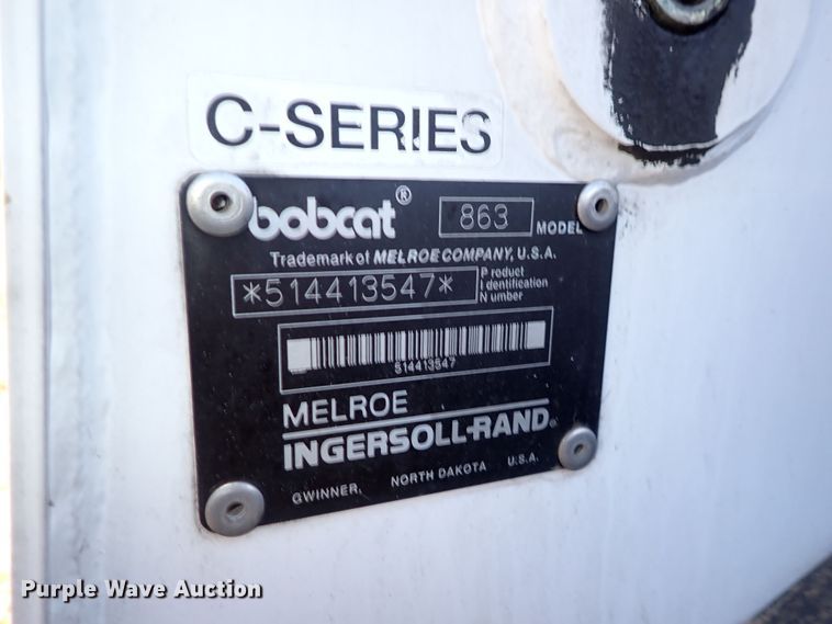 image for item IN9049 1997 Bobcat 863H  skid steer loader