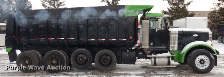 image for item IO9667 1994 Peterbilt 357  dump truck