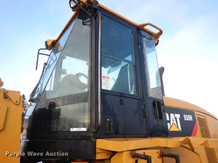 image for item IO9669 Caterpillar 938H  wheel loader