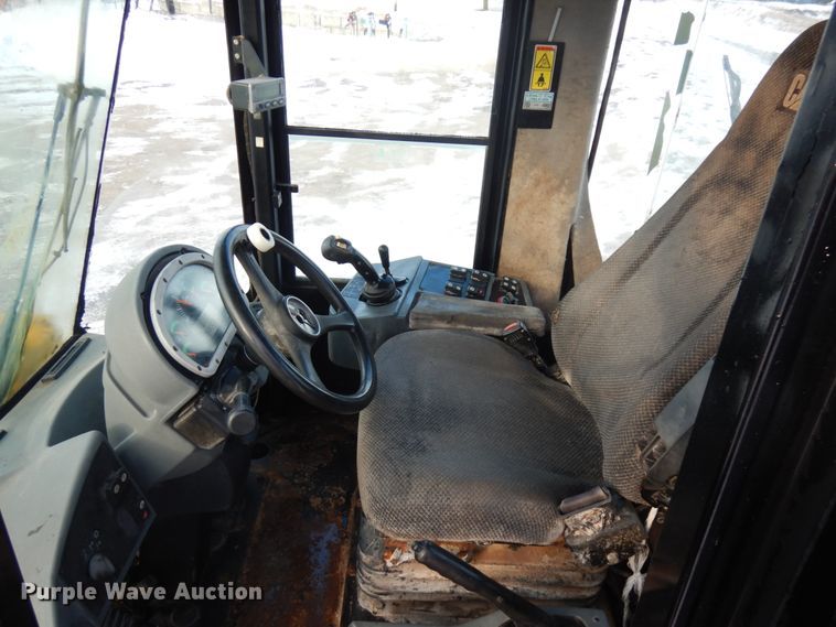 image for item IO9669 Caterpillar 938H  wheel loader