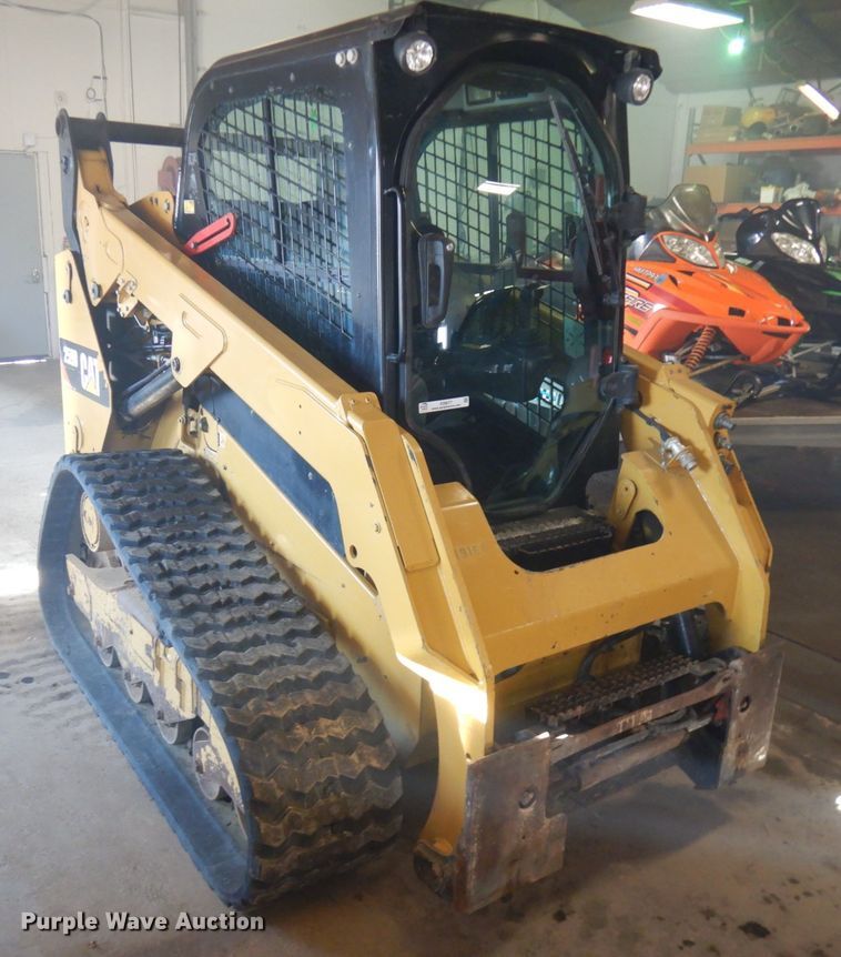 image for item IO9677 2017 Caterpillar 259D  tracked skid steer loader