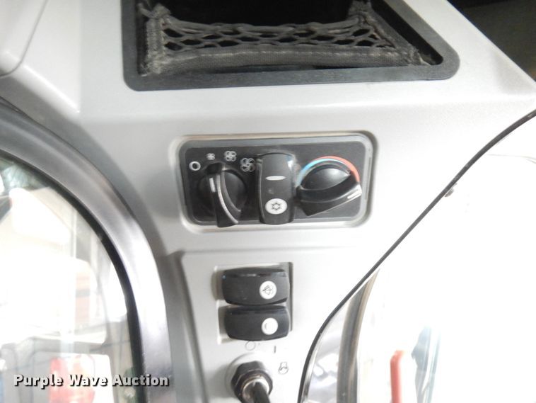 image for item IO9677 2017 Caterpillar 259D  tracked skid steer loader