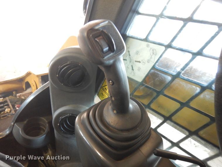 image for item IO9677 2017 Caterpillar 259D  tracked skid steer loader