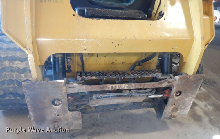 image for item IO9677 2017 Caterpillar 259D  tracked skid steer loader