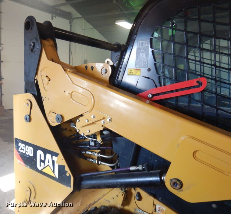 image for item IO9677 2017 Caterpillar 259D  tracked skid steer loader