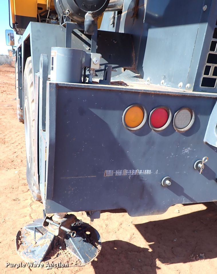 image for item IS9393 2012 Sany SRC840  crane