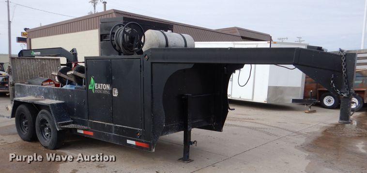 image for item IV9977 2003 Concrete Edge  curb equipment trailer