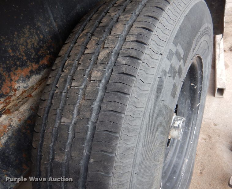 image for item IV9977 2003 Concrete Edge  curb equipment trailer