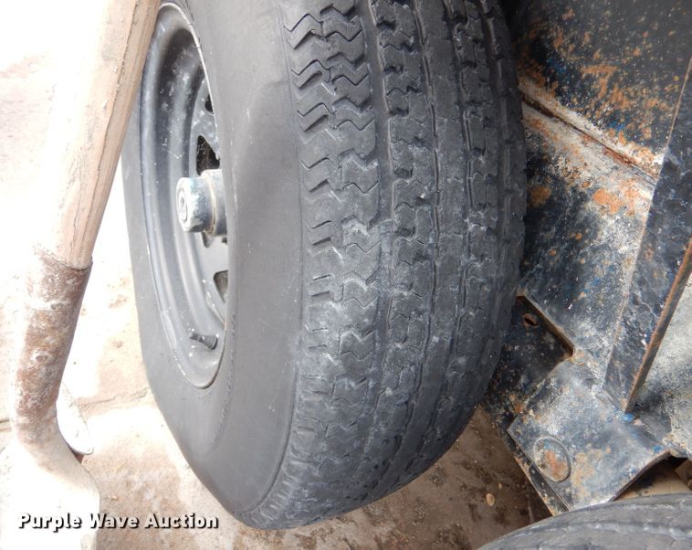 image for item IV9977 2003 Concrete Edge  curb equipment trailer