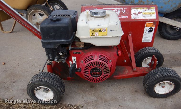 image for item IV9977 2003 Concrete Edge  curb equipment trailer