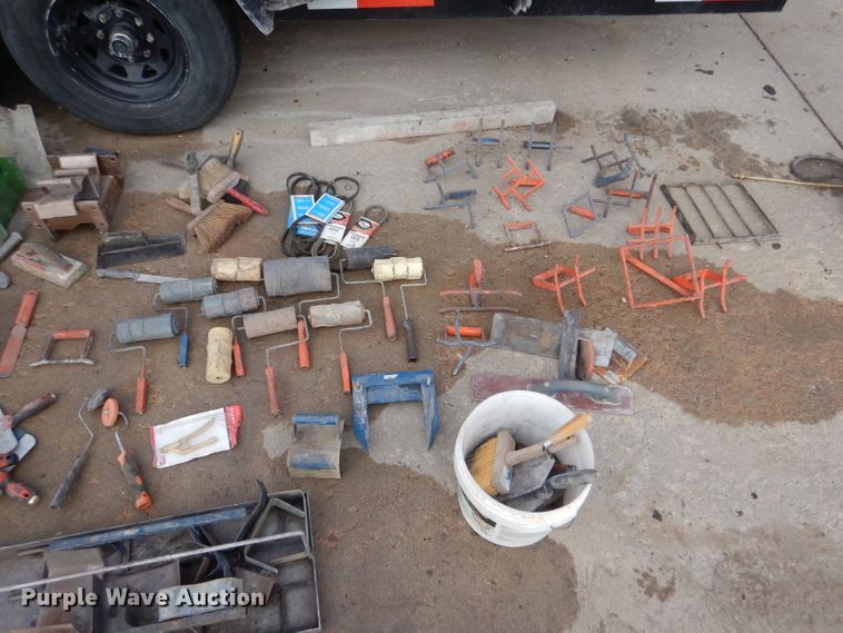 image for item IV9977 2003 Concrete Edge  curb equipment trailer