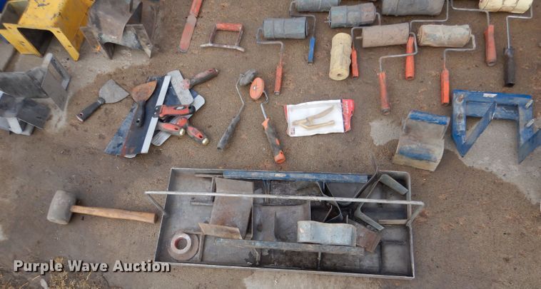 image for item IV9977 2003 Concrete Edge  curb equipment trailer