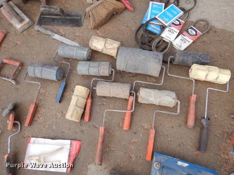 image for item IV9977 2003 Concrete Edge  curb equipment trailer