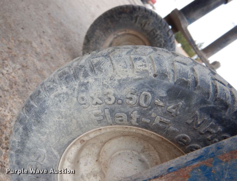 image for item IV9977 2003 Concrete Edge  curb equipment trailer
