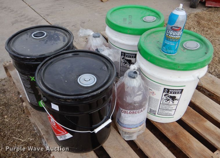 image for item IV9977 2003 Concrete Edge  curb equipment trailer