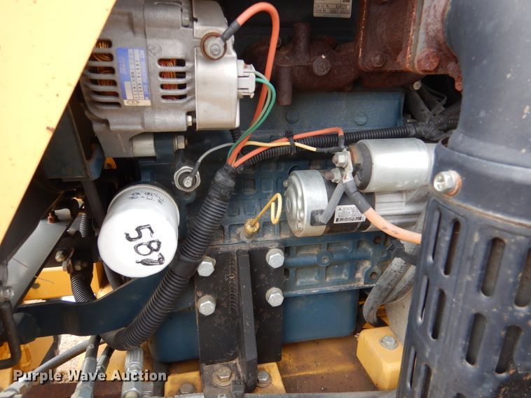 image for item IV9979 Bucyrus M4226D  sod installer