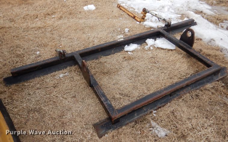 image for item IV9979 Bucyrus M4226D  sod installer