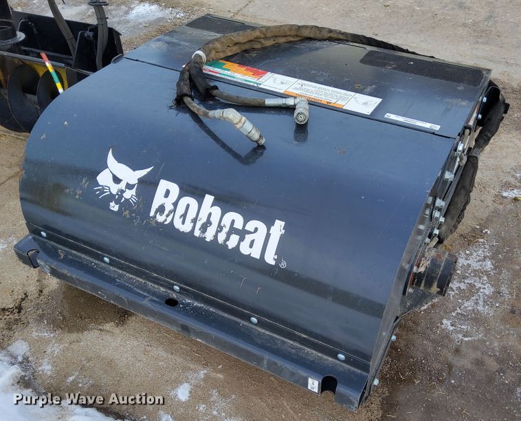 image for item IV9980 2020 Bobcat  MI Sweeper 44 compact utility loader sweeper