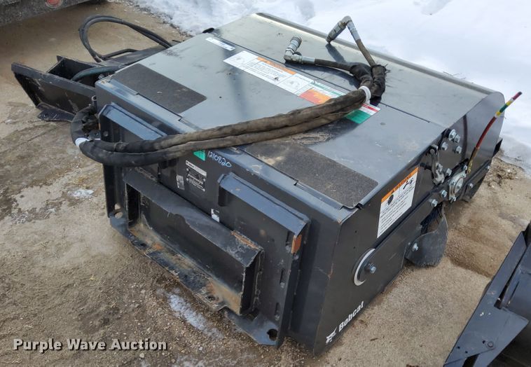 image for item IV9980 2020 Bobcat  MI Sweeper 44 compact utility loader sweeper