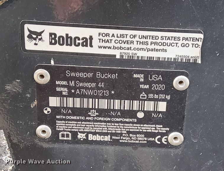 image for item IV9980 2020 Bobcat  MI Sweeper 44 compact utility loader sweeper