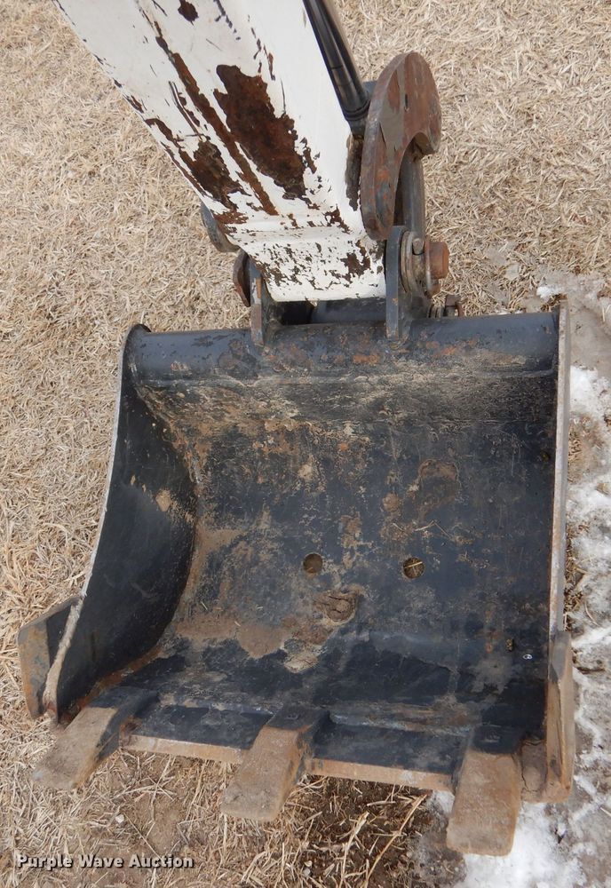 image for item IV9981 2015 Bobcat 418  mini excavator