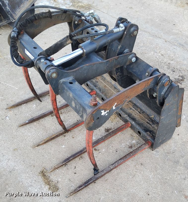 image for item IV9982 Bobcat  36 Utility Fork compact utility loader grapple