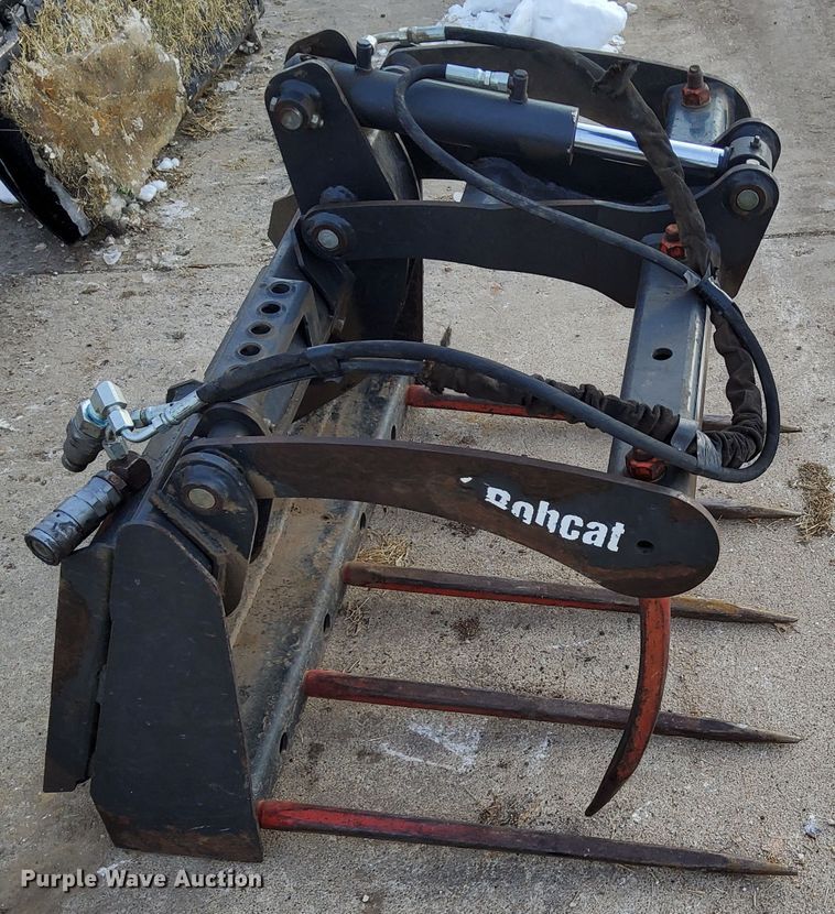 image for item IV9982 Bobcat  36 Utility Fork compact utility loader grapple