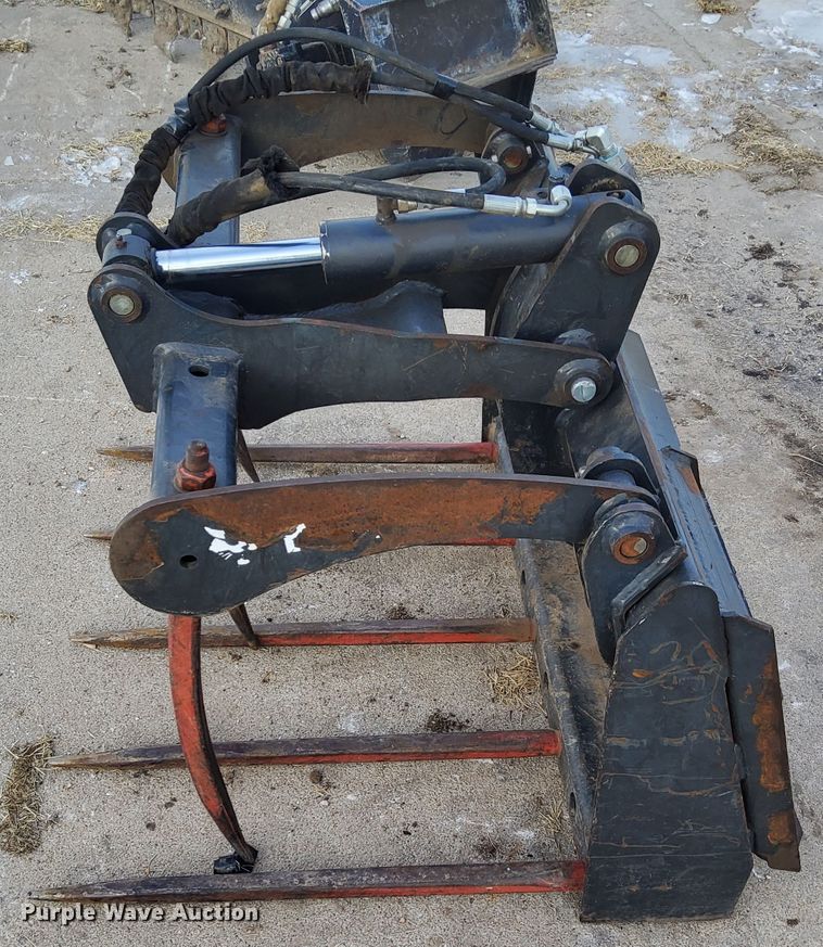 image for item IV9982 Bobcat  36 Utility Fork compact utility loader grapple
