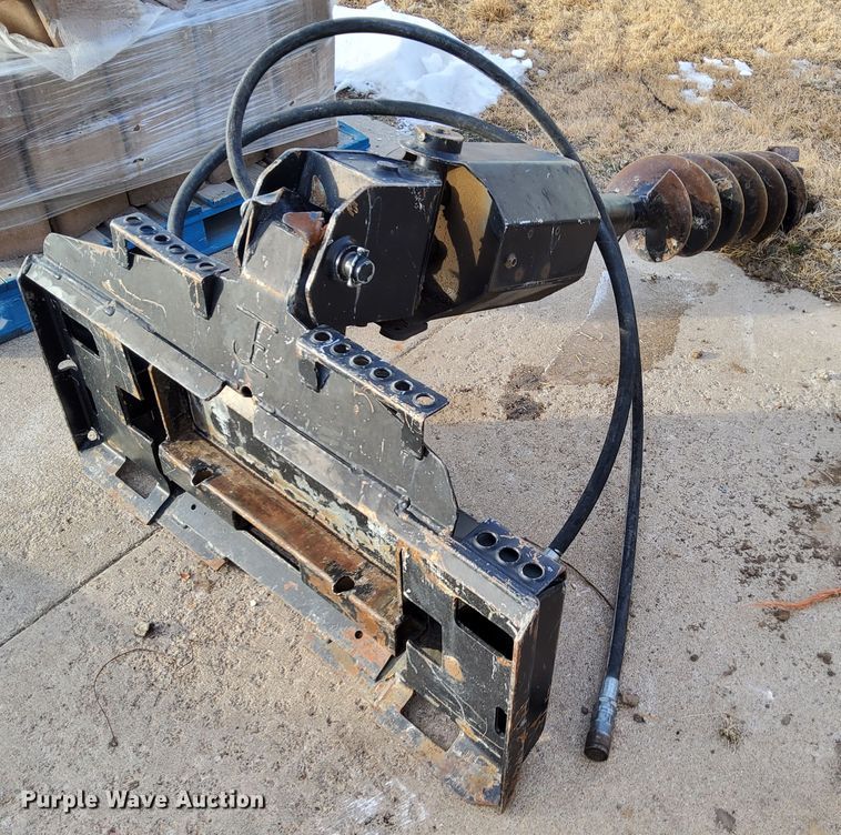 image for item IV9984 Bobcat  skid steer auger