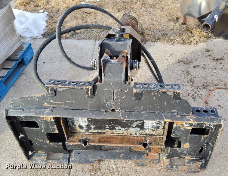 image for item IV9984 Bobcat  skid steer auger