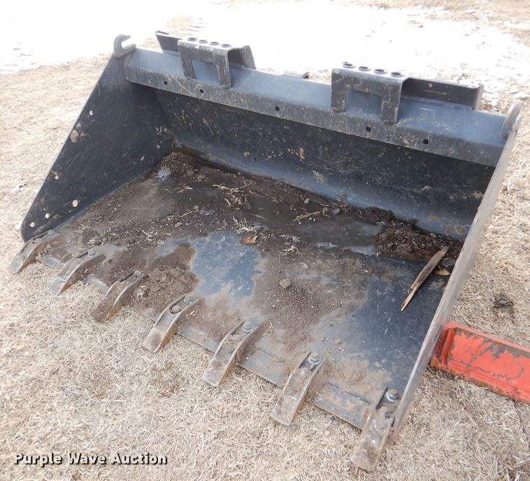 image for item IV9986 (2) compact utility loader buckets