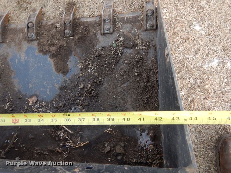 image for item IV9986 (2) compact utility loader buckets