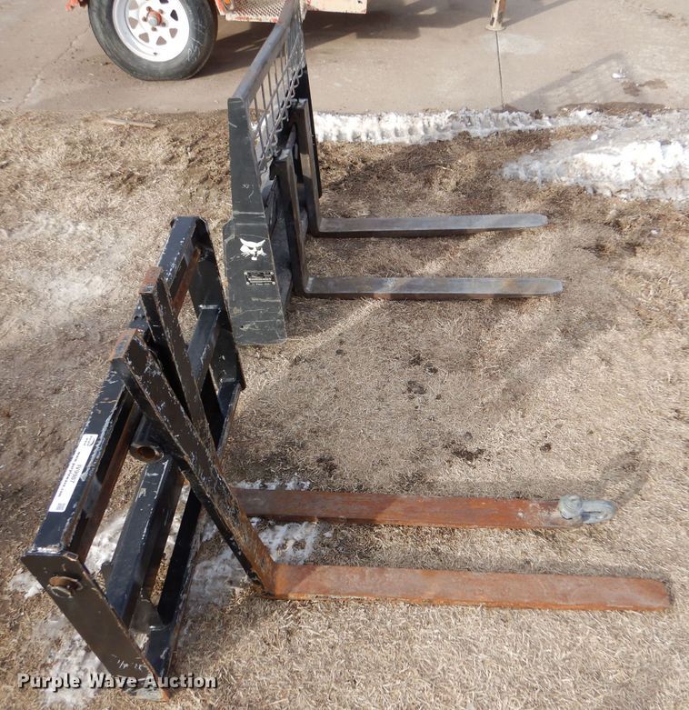 image for item IV9987 (2) 36" L compact utility loader forks
