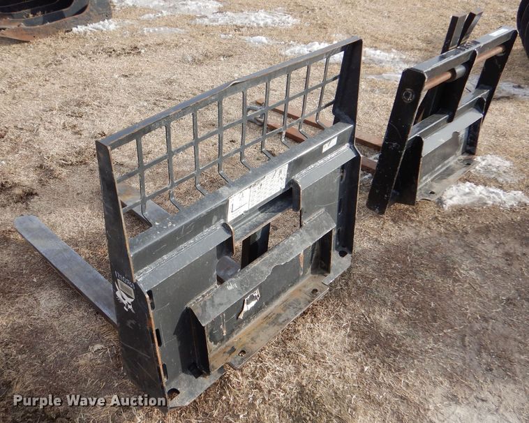 image for item IV9987 (2) 36" L compact utility loader forks