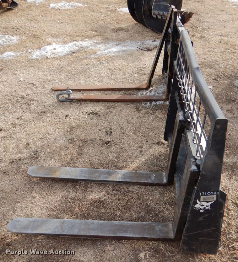 image for item IV9987 (2) 36" L compact utility loader forks